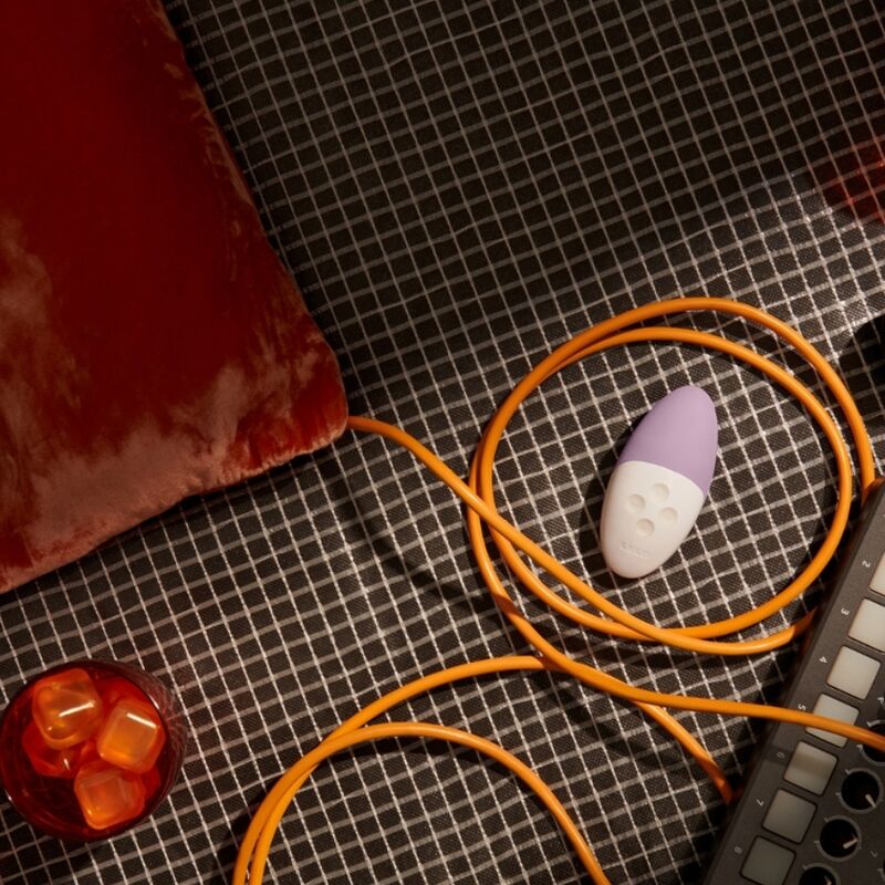 lelo---siri-3-masajeador-de-clitoris-lavanda-3