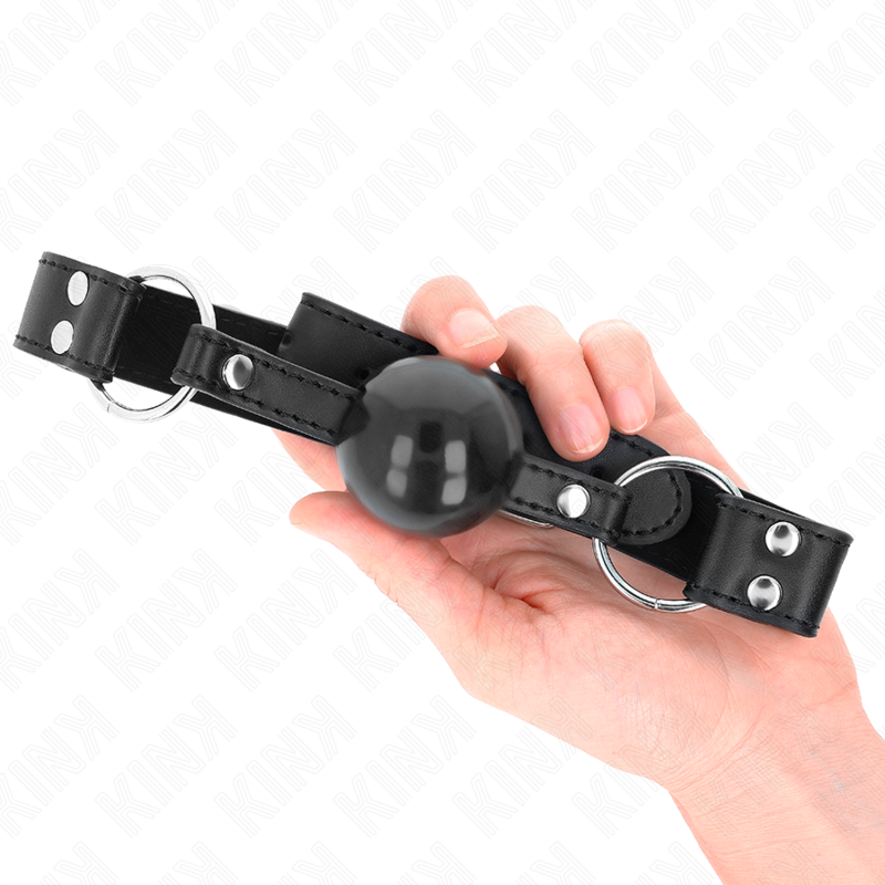 kink---mordaza-de-bola-4-cm-suave-y-sÓlida-con-correa-de-polipiel-62-x-2.5-cm-ajustable-42-58-cm-3