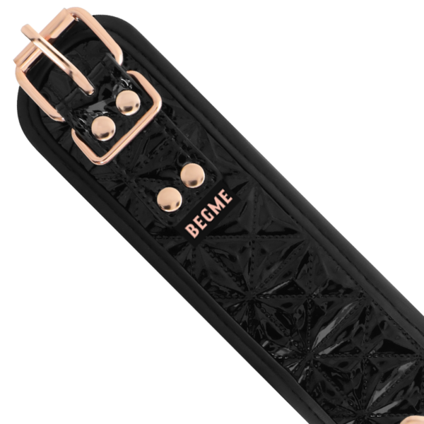 Begme - black edition collar cuero vegano con forro de neopreno