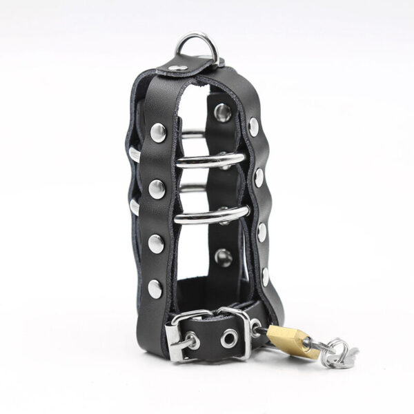 Ohmama fetish - funda piel con anillas metalicas y candado