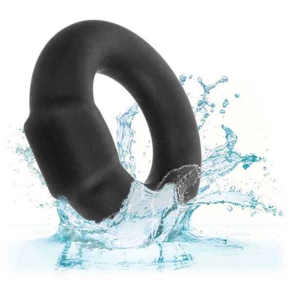 Calexotics - alpha optimum ring negro