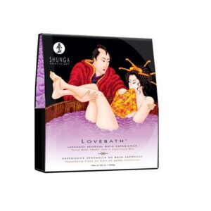 Shunga lovebath lotus sensual