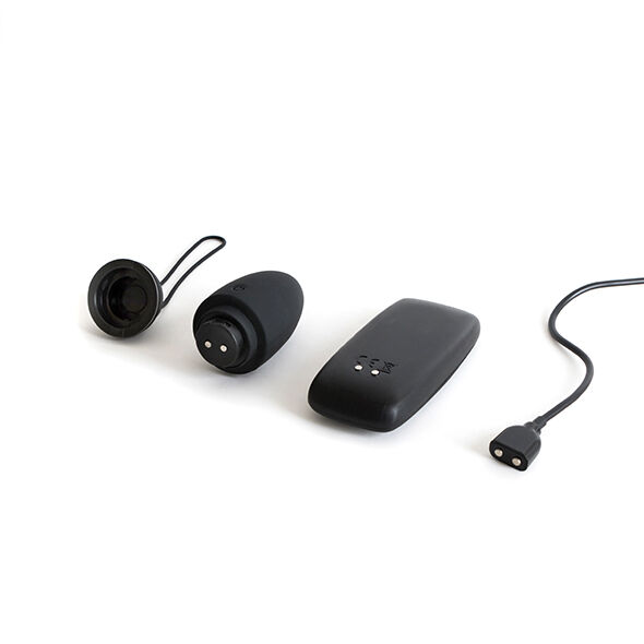 Bnaughty premium unleashed negro bswish