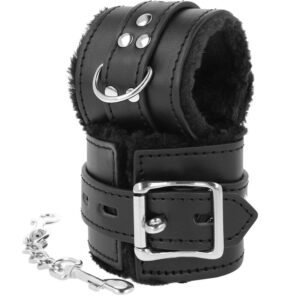 Dark ness esposas bdsm forradas en negro